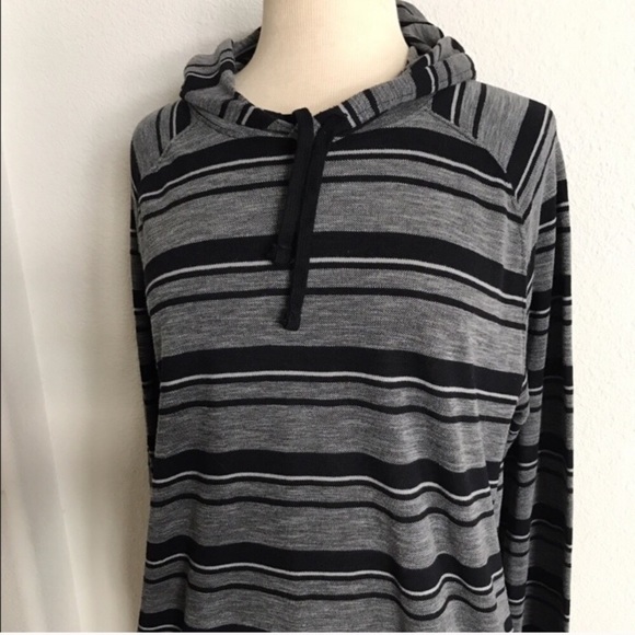 ⭐️CLOSET CLOSING Zoo York men’s pullover hoodie - Picture 2 of 5